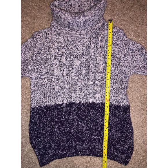 VINCE Stripe Turtleneck Chunky Knit Purple Wool Sweater, Sz Medium, MP $140 - Picture 8 of 9